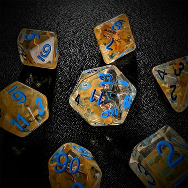 Arrow in Clear & Orange Resin - 7pcs RPG Full Dice Set